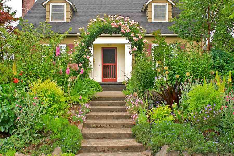 Comment décorer le devant d'une maison ?