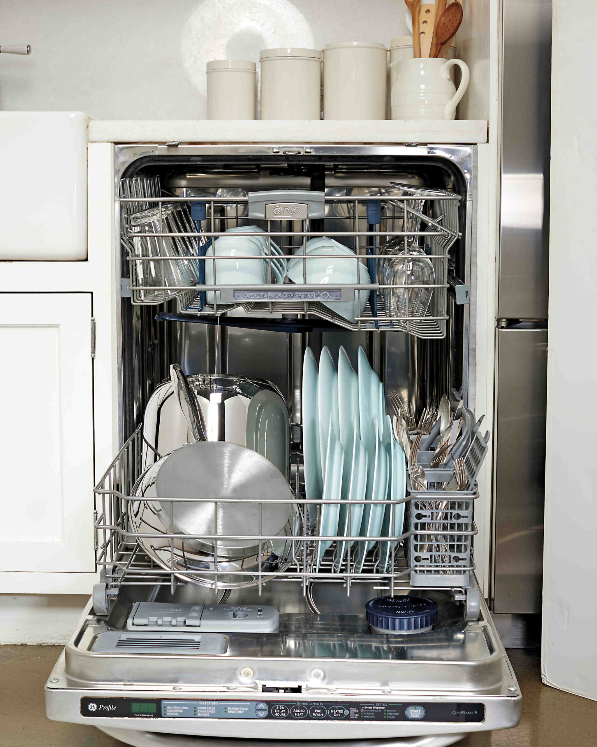 Comment savoir si la pompe de vidange du lave-vaisselle est HS ?